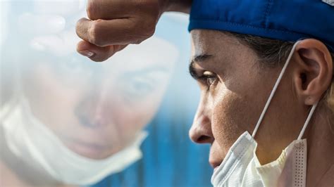 Estrés Y Angustia Nueva Normalidad De Los Enfermeros En Pandemia