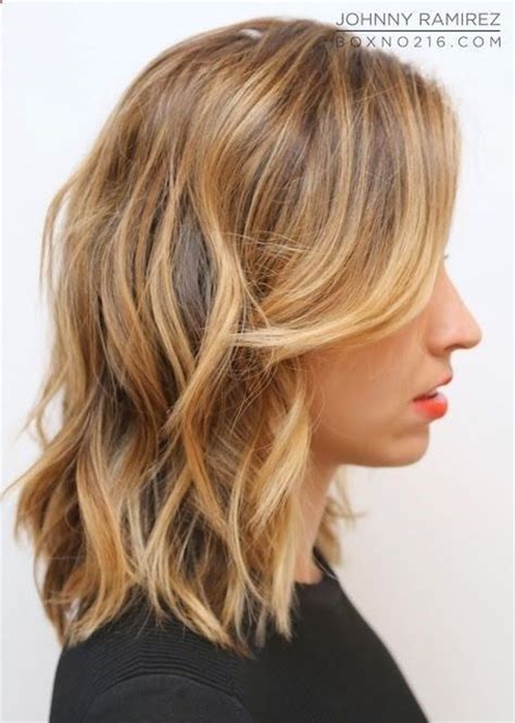 If you've got straight medium length hair then getting this stylish haircut will be your most cherished contribution. 23 Chic Medium Hairstyles for Wavy Hair | Styles Weekly