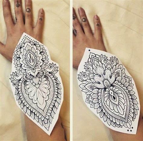 Wrist Pieces Mandala Hand Tattoos Mandala Tattoo Design Henna Tattoo