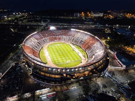 El Monumental Habló Pedidos Y Reproches River Desde La Tribuna