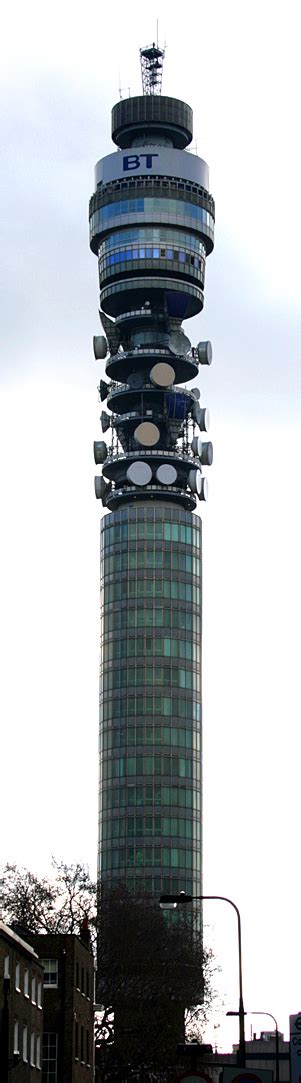 Bt Tower London Landmarks London Architecture Amazing Buildings