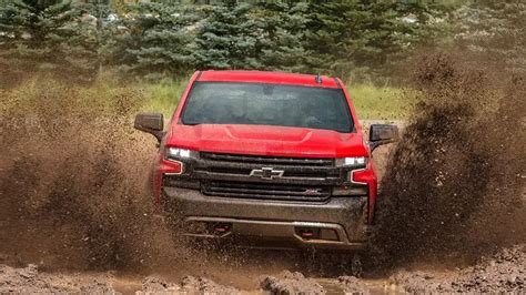 Chevy Silverado Trail Boss Review — Is It Worth It