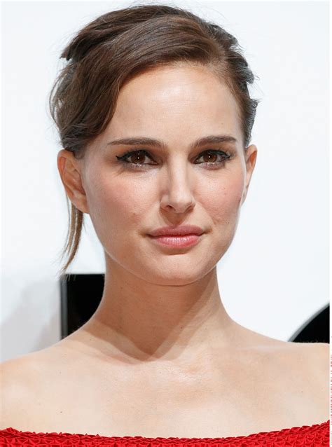 Natalie Portman Makeup The £10 Cleanser Sold Every 5 Seconds She