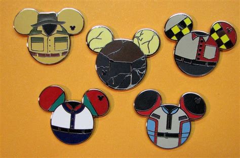Disney Trader Pin 5 Pin Set Mickey Icon Hm Cast Member Uniforms