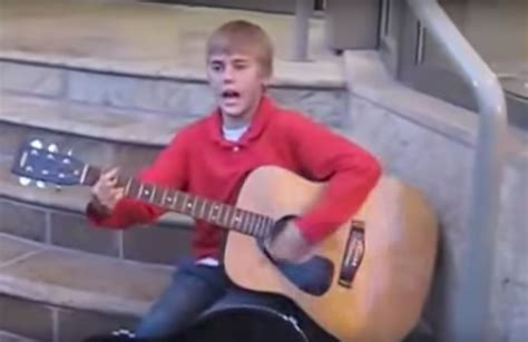 Youtube Video Which Made Justin Bieber Famous Unbelievable How He Has