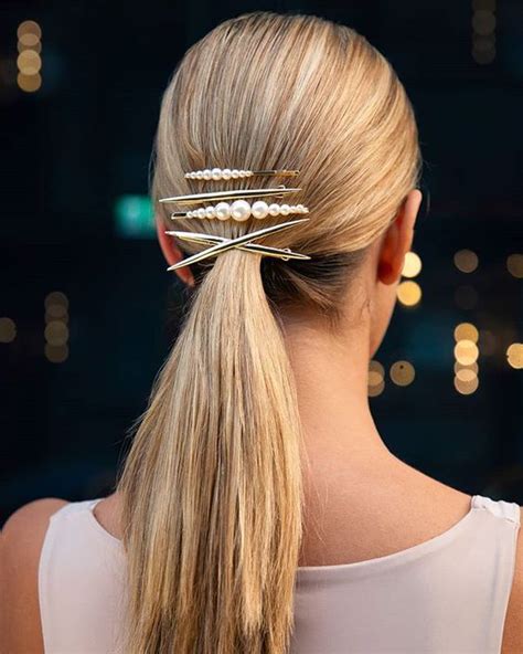 10 Gorgeous Hairstyles With Clips For Any Hair Length