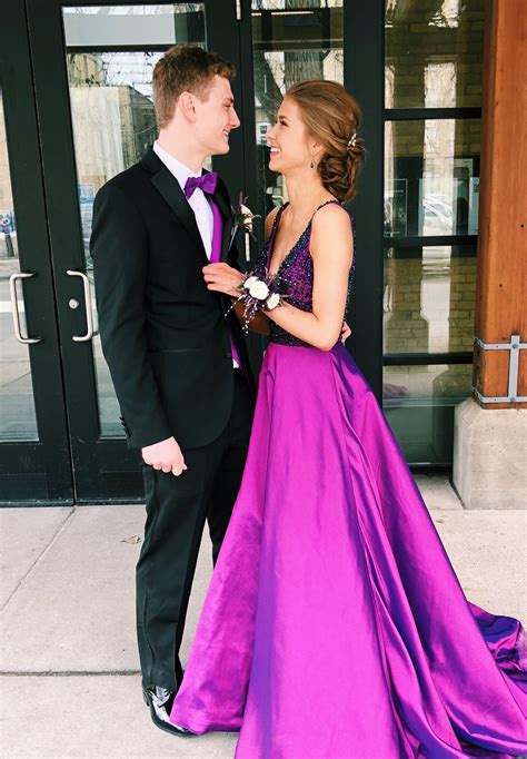 prom picture ideas for couples prom couple pictures prom pictures prom dress prom updo cute
