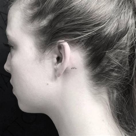 The bird stretches towards the side of the head, and it is one great design to consider. Pin on Tatted!