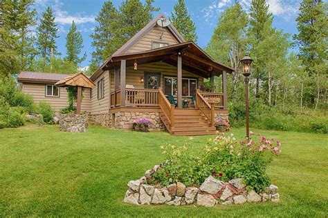 Adventure & comfort await you, book your stay with little trail creek cabins today! Grandma's Cabin Vacation Rental Island Park Idaho near ...