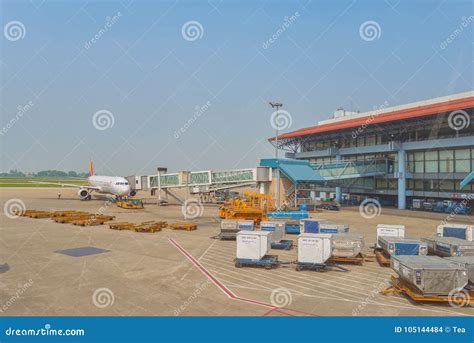 Noi Bai International Airport Editorial Stock Image Image Of Aviation