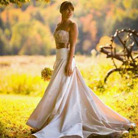 I Love The This Fall Wedding Dress Dress Is Myinspiredwedding