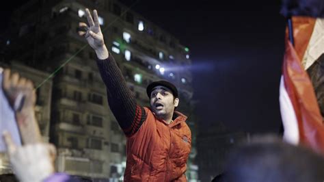 protests mark anniversary of egypt uprising