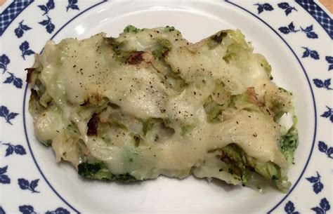 3 cucchiai olio di oliva. Cavolfiori, broccoli e verza gratinati alla besciamella di ...