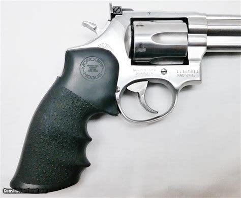 Taurus Model 669 357 Mag Stainless Revolver Stk A940