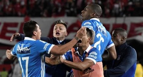 Azul y blanco millonarios fútbol club. Millonarios hizo el mejor gol del 2017 en la Liga, según Win Sports