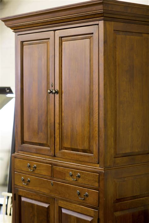 Discover Unclaimed Cargo's Hidden Treasures