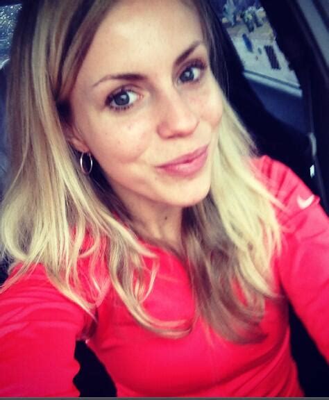 Shelley Cooper On Twitter Selfie On The Way To The Gym Today
