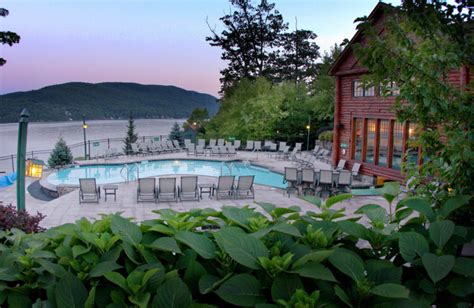 The Lodges At Cresthaven On Lake George Lake George Ny Resort