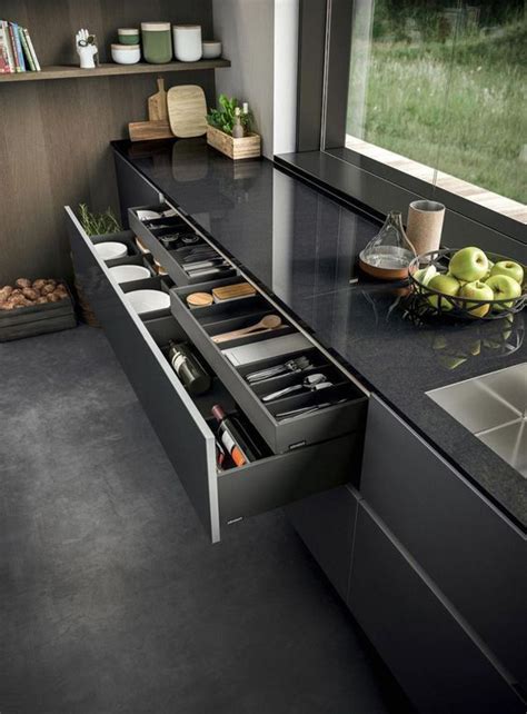 Black kitchen platform design ideas | Cozinhas domésticas, Cozinhas