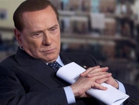 Silvio Berlusconi Nuovamente Ricoverato Allospedale San Raffaele Di Milano La Gazzetta Del