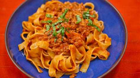 Short Rib Bolognese Sauce with Tagliatelle Pasta - Jeremy Sciarappa