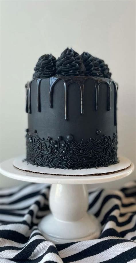 Black Cakes That Tastes As Good As It Looks Black Cake With Black Icing Drips