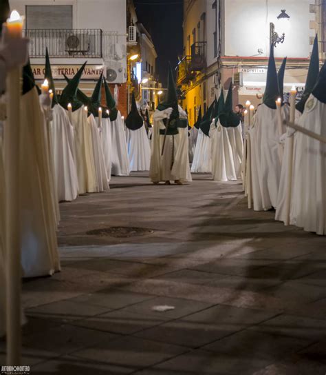 Resumen De Jueves Santo Madrugá Viernes Santo Jerez Tu Visión Cofrade