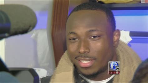 New Videos Surface Of Alleged Lesean Mccoy Bar Fight Abc7 Chicago