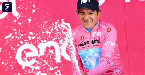 The actor is dating annabel capper, his starsign is leo and he is now 49 years of age. Giro d'Italia: Kann Richard Carapaz die Favoriten schlagen?