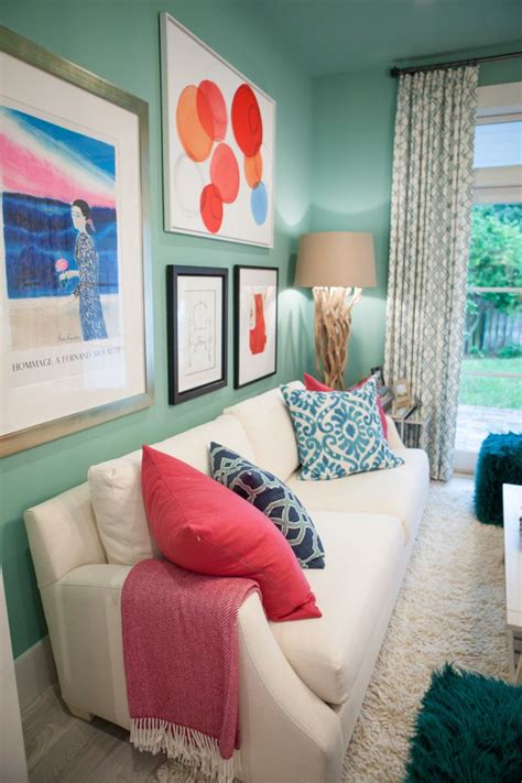 Over $4.2 million in prizes, including the beautifully crafted minto dream home, cash, cars, trips and more! Tour of the HGTV Dream Home 2016 | Hgtv dream home 2016 ...