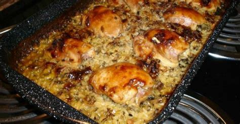 This chicken and rice casserole dinner from delish.com is the easiest decision you'll make all this is a literal dump 'n bake recipe: No-Peek Chicken Will Have You Salivating In Anticipation ...