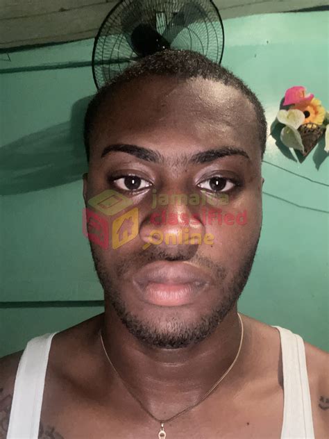 1 Bedroom And Bathroom in Liguanea Kingston St Andrew - Houses