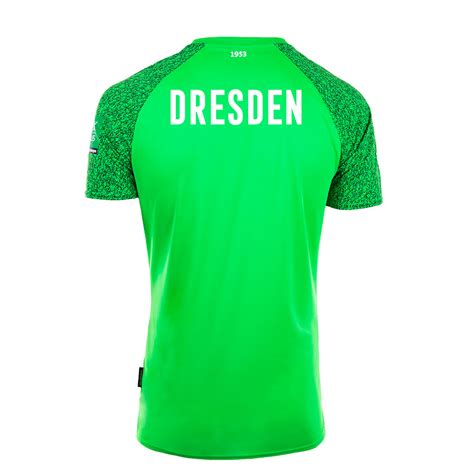 The dynamodresden community on reddit. UMBRO Herren Torwarttrikot 2021/22 GK JERSEY grün | SG ...