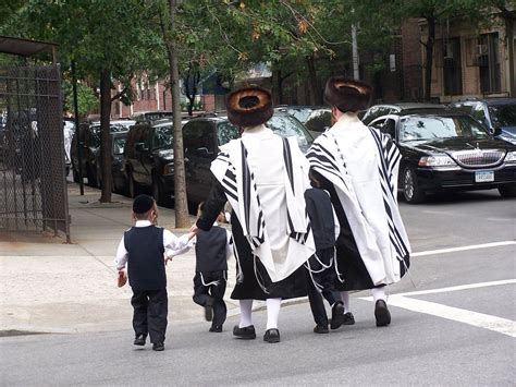 Growing Haredi Numbers Poised To Alter Global Judaism