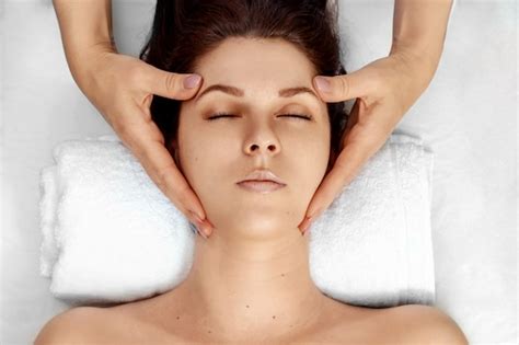 Premium Photo Facial Massage Closeup