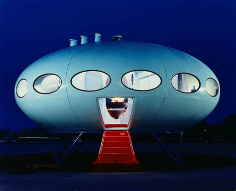 Finnish Architect Matti Suuronens Original ‘futuro House Design 1968 Building Gallery