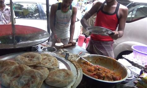 Best Cheap Kolkata Street Food Paratha 2 Piece 10 Rs Only