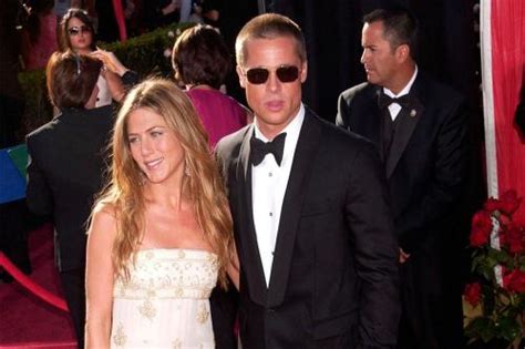 Rumors are swirling about jennifer aniston and brad pitt getting back together after the friends actress announced her divorce from justin theroux. Jennifer Aniston and Brad Pitt back in touch as friends