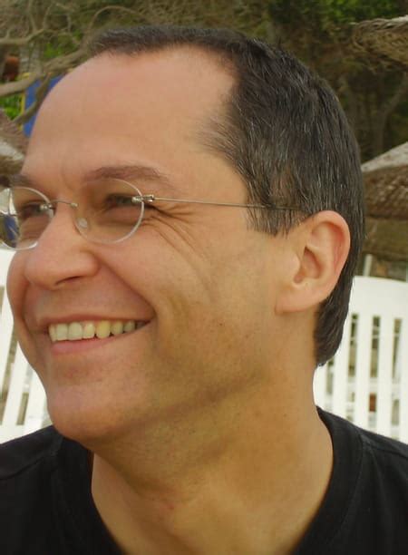 A curator of university libraries, she received several awards for her story la demande devoted to leonardo da vinci. Jean-Franck DESBORDES, 59 ans (PLOUGASTEL-DAOULAS, CROISSY ...