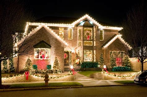 Top 23 Outdoor Christmas Lighting Ideas Illuminate The Holiday Spirit