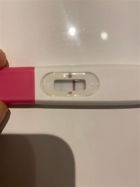 Acutest Early Sign Pregnancy Tests Babycentre