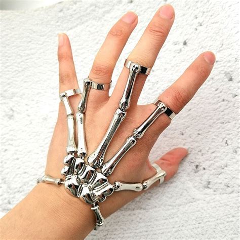 Punk Wristband Skull Fingers Halloween Handmade Exaggeration Metal Skeleton Bone Joint Hand