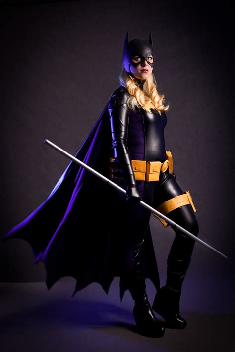 Gorgeous Batgirl Cosplay — Geektyrant