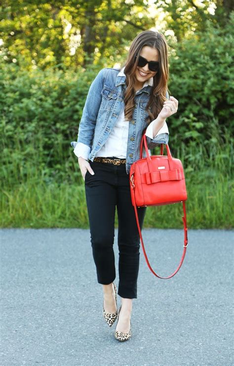 What To Wear With Black Ankle Pants Q24cuj8a In 2020 Red Handbags