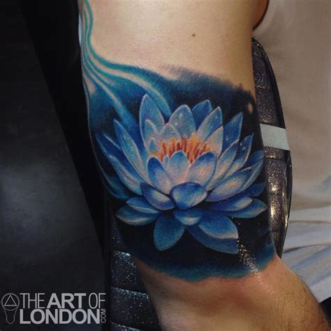 Tatueringar 25 Lotus Flower Tattoo Designs