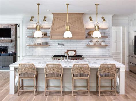 Alternatively, you can also install two small chandeliers, to enhance the decor, at center of your cookery ceiling. 11 Modern French Country Kitchen Ideas