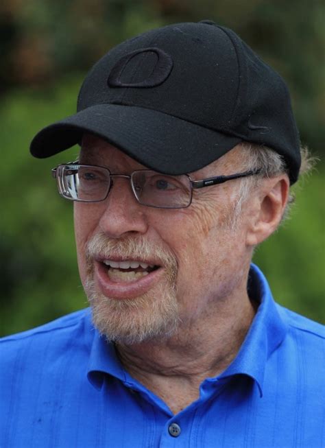 Nike Co Founder Phil Knight Gives 400 Million To Stanford University Nbc News