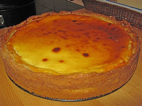 Saftiger bananen kokos kuchen, gefüllt mit einer luftigen mascarponecreme und fruchtig reifen bananen. Rezept backofen: Mascarpone rezepte kuchen