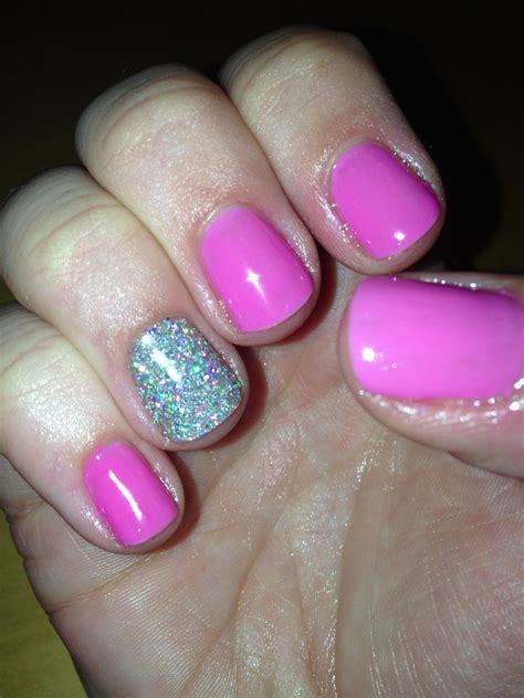Red Carpet Manicure With Accent Rockstar Nail Gel Nail Designs Cnd