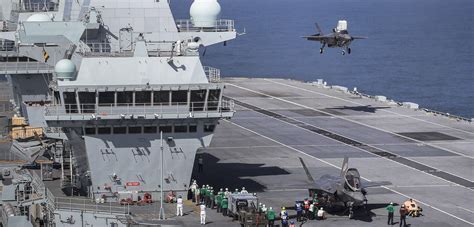 Fast Jets On Deck F 35 Arrives On Hms Queen Elizabeth Navy Lookout